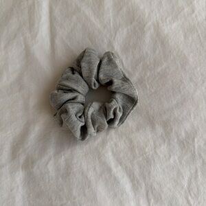 Brandy Melville Heather Grey Scrunchie